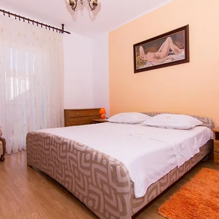 Daire Mm Trogir