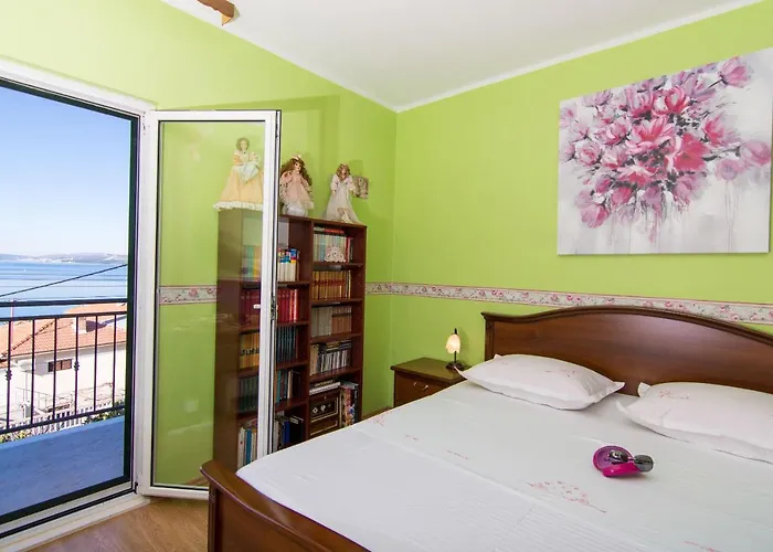 Διαμέρισμα Mm